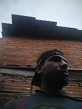 ashtoncooperr online show from 12-20-25, 11:35