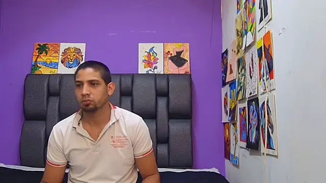 ashtoncooperr online show from 03-21-26, 06:01