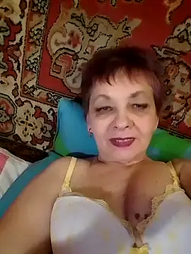 Rose60301 online show from 10-18-25, 06:21