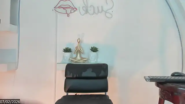 Vicky Hottman online show from 02-07-26, 10:51