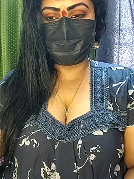 honey-flower online show from 02-16-26, 05:17