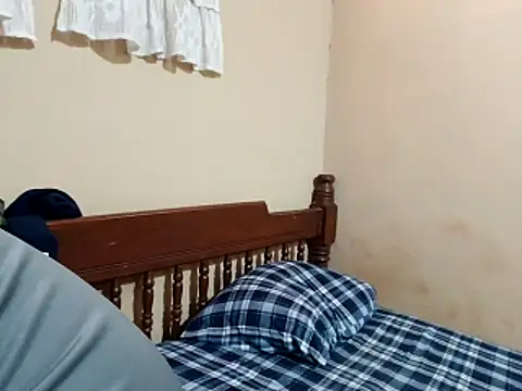 Snapshot of Single_lagunero chatting on 02-13-26, 04:07 Single lagunero online show from 02-13-26, 04:07