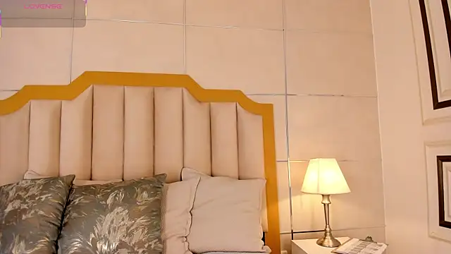 MaddieParker online show from 12-04-25, 07:13