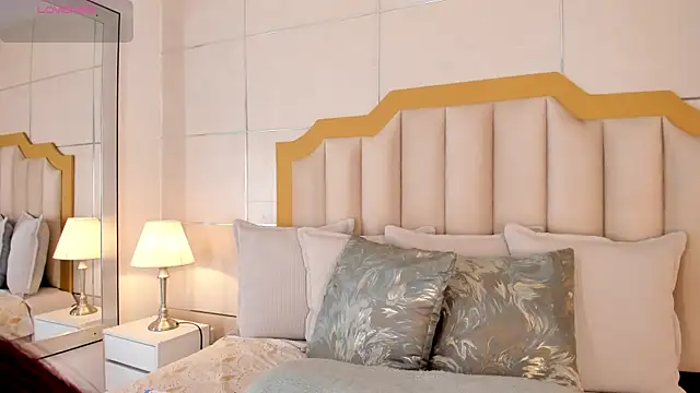 MaddieParker online show from 11-09-25, 07:29