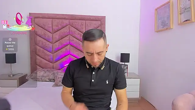 Snapshot of Lushian_ chatting on 02-24-26, 03:24 Lushian online show from 02-24-26, 03:24