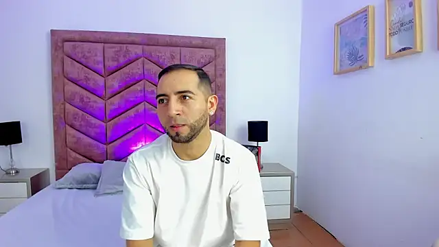 Lushian  online show from 12-21-25, 03:36