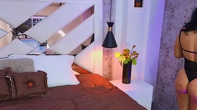 Snapshot of Saara_evans_ chatting on 09-23-25, 08:16 Saara evans online show from 09-23-25, 08:16