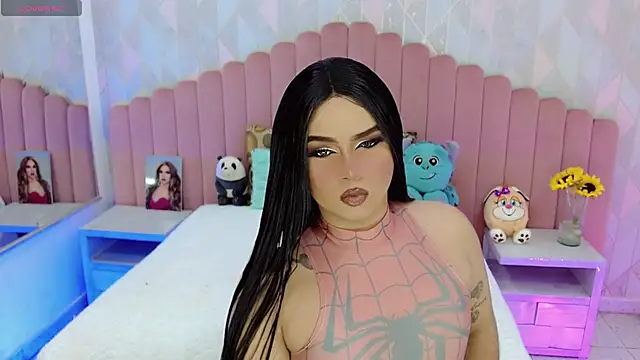 kushina uzumaki75 online show from 11-17-25, 10:03