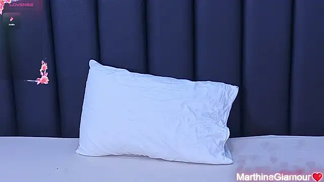 Marthina online show from 06-23-26, 07:56