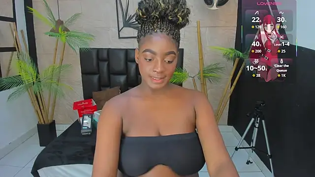 Snapshot of alana_bonny chatting on 09-19-25, 03:49 alana bonny online show from 09-19-25, 03:49