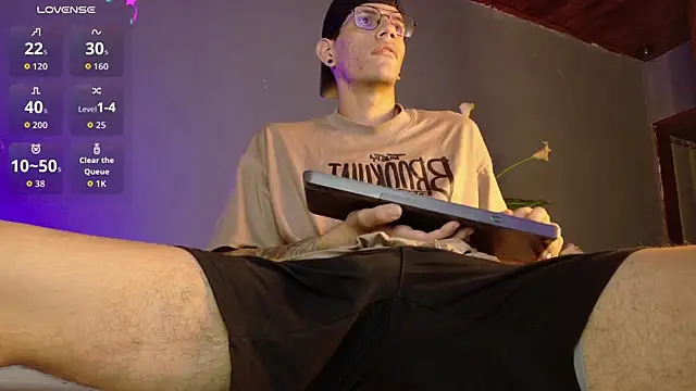 david huge online show from 09-14-25, 07:42