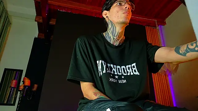 david huge online show from 07-20-26, 06:43