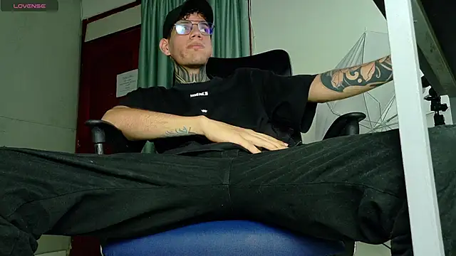 david huge online show from 03-23-26, 07:47