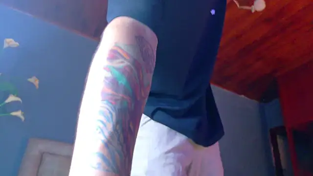 david huge online show from 11-15-25, 01:31