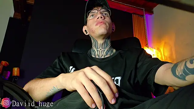 david huge online show from 07-01-26, 01:06