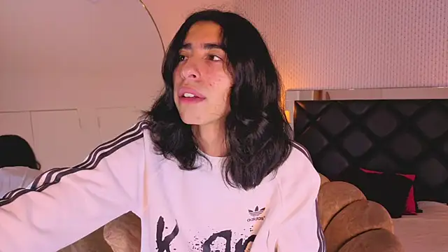 ryo light online show from 05-21-26, 03:48
