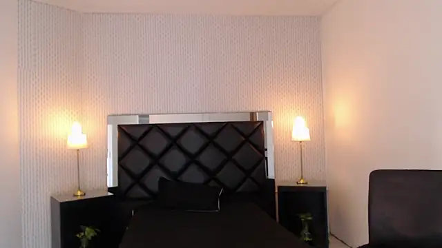 ryo light online show from 09-24-25, 09:54