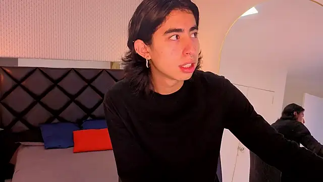 ryo light online show from 10-14-25, 08:09