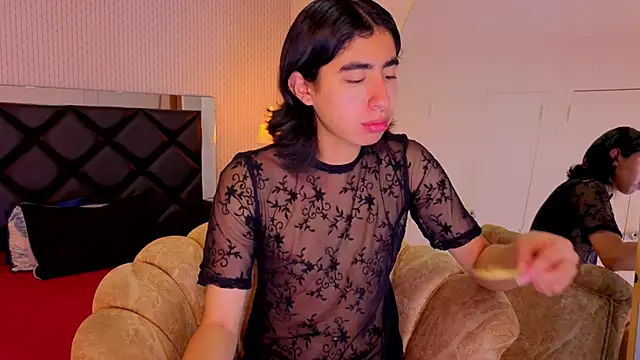 ryo light online show from 11-22-25, 08:40