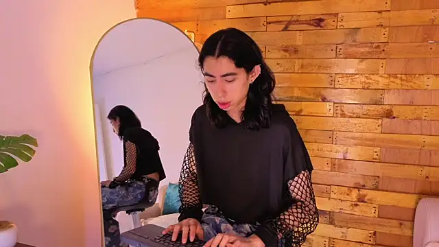 ryo light online show from 06-15-26, 08:41
