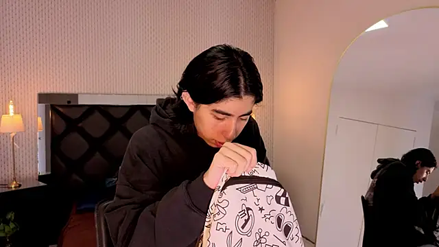 ryo light online show from 10-08-25, 08:09