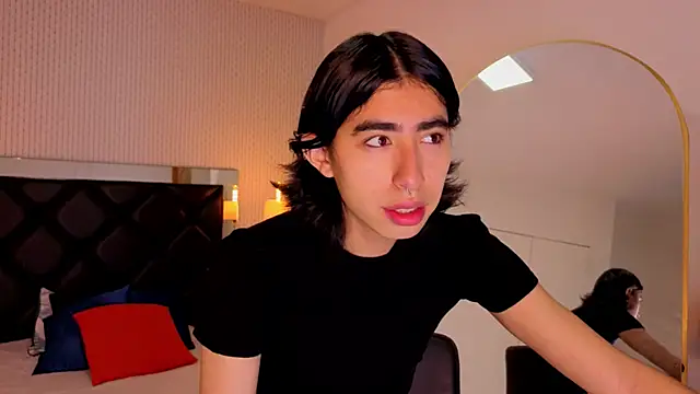 ryo light online show from 10-17-25, 08:21