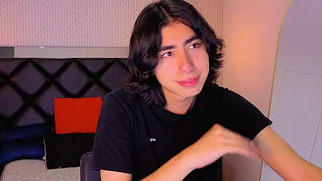 ryo light online show from 10-19-25, 08:11