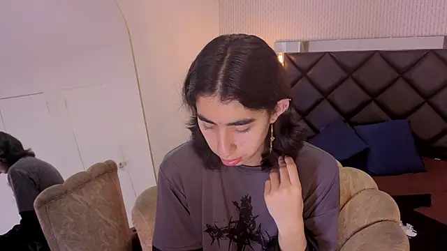 ryo light online show from 03-05-26, 03:47