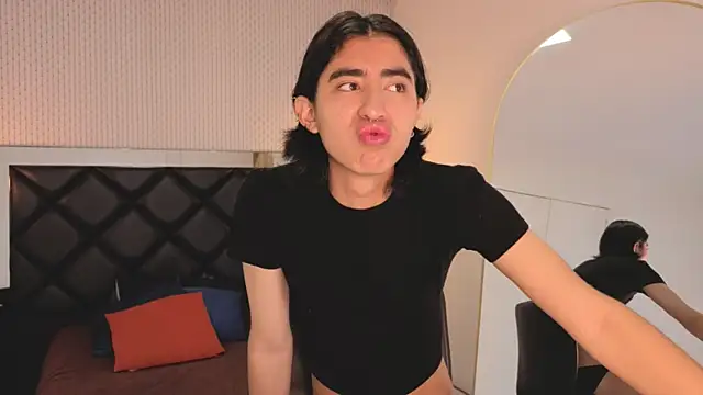 ryo light online show from 10-06-25, 08:42