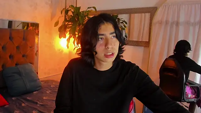 ryo light online show from 10-10-25, 11:11