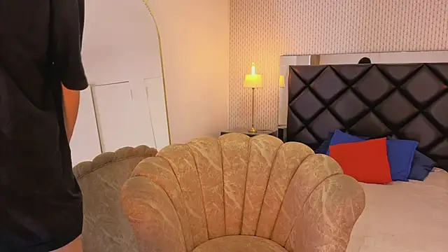 Snapshot of ryo_light chatting on 02-21-26, 04:25 ryo light online show from 02-21-26, 04:25