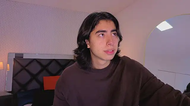 ryo light online show from 10-20-25, 08:20