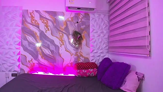 stuart fetish online show from 12-04-25, 11:48