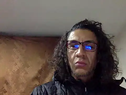 Snapshot of JotaXtremoDuro chatting on 12-23-25, 06:23 JotaXtremoDuro online show from 12-23-25, 06:23