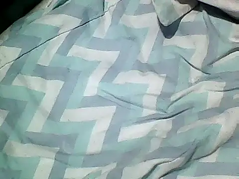 20cmloiro online show from 01-12-26, 07:48