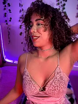 collins Daph online show from 10-30-25, 03:31