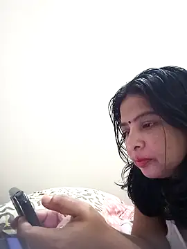 Snapshot of srimasrima chatting on 09-27-25, 11:16 srimasrima online show from 09-27-25, 11:16