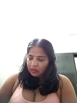 Snapshot of srimasrima chatting on 09-23-25, 07:15 srimasrima online show from 09-23-25, 07:15