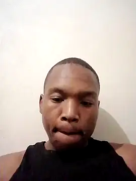 Snapshot of KingCruze chatting on 10-18-25, 12:56 KingCruze online show from 10-18-25, 12:56