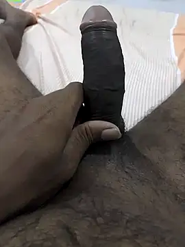 Snapshot of Luky2-35 chatting on 10-03-25, 06:42 Luky2-35 online show from 10-03-25, 06:42