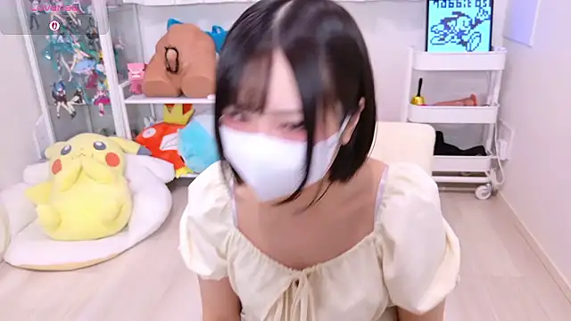 Snapshot of chii_chan_o0 chatting on 06-16-26, 01:11 chii chan o0 online show from 06-16-26, 01:11