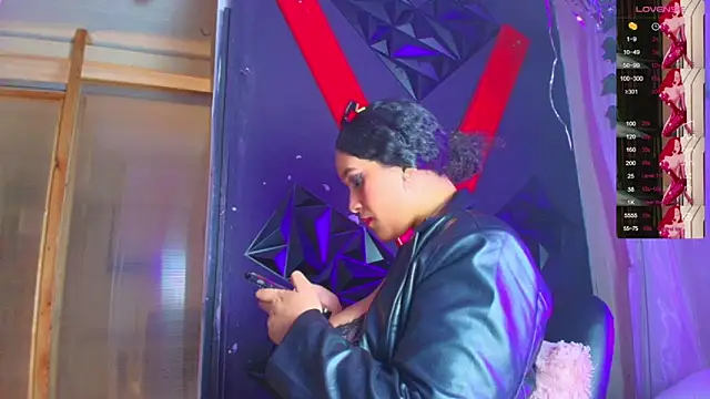 Snapshot of ivonne_diaz1 chatting on 02-03-26, 08:25 ivonne diaz1 online show from 02-03-26, 08:25