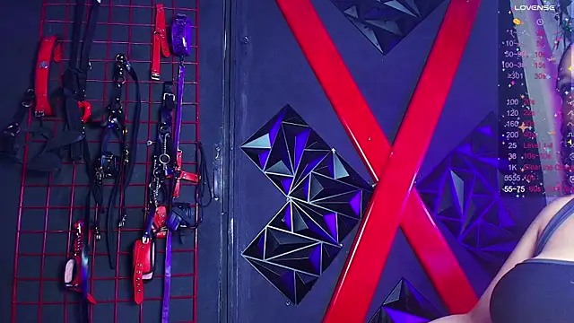 ivonne diaz1 online show from 12-16-25, 08:13