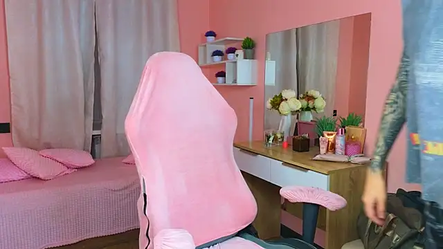 Martin Jin online show from 10-21-25, 12:37