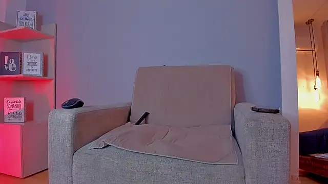 KylliamLevis online show from 03-11-26, 03:44