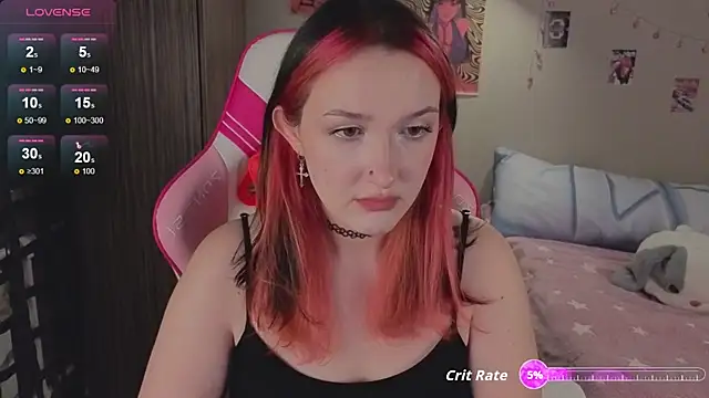 Snapshot of CrystalBlaze_ chatting on 10-26-25, 09:04 CrystalBlaze online show from 10-26-25, 09:04