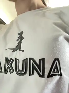 Megan colsom online show from 11-07-25, 07:07