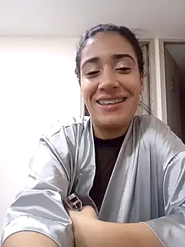 Samantha hotly online show from 10-11-25, 01:56