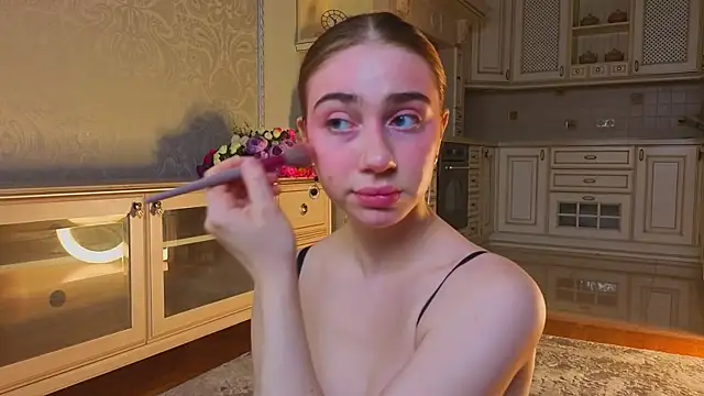 EadlinGillim online show from 09-24-25, 03:35