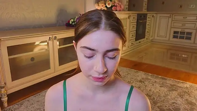 EadlinGillim online show from 10-07-25, 03:07